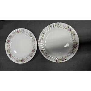 Creative Fine China 2345 Japan Rose Floral Gold Rim Scalloped Plates Set of 2